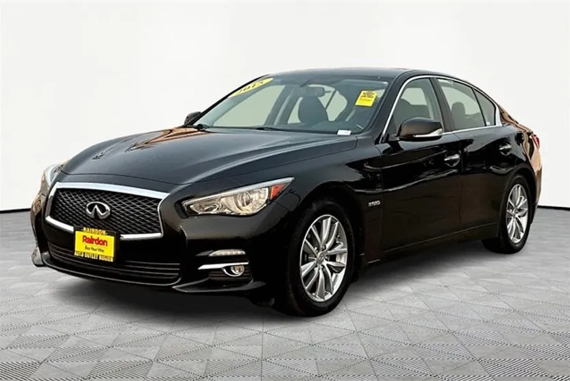 2015 Infiniti Q50 Hybrid Premium AWD photo 1