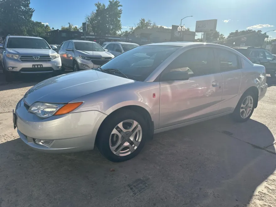 2004 Saturn Ion Coupe Level 3 photo 1