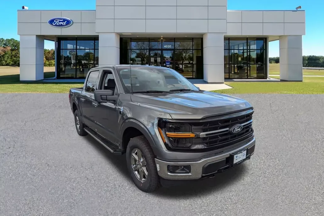 2024 Ford F-150 XLT photo 1