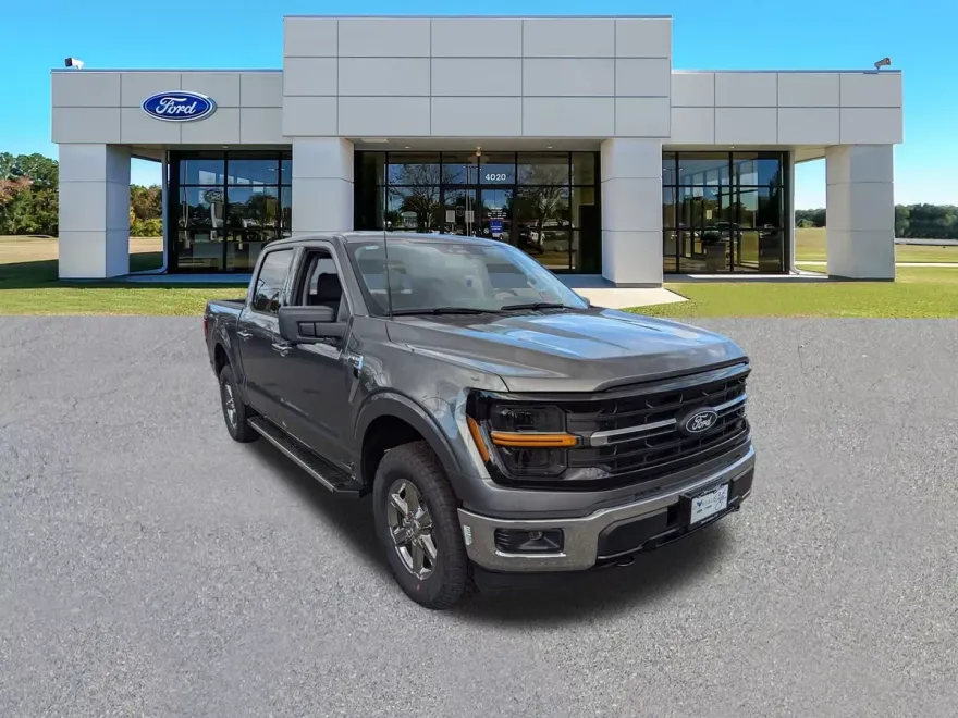 2024 Ford F-150 XLT photo 1
