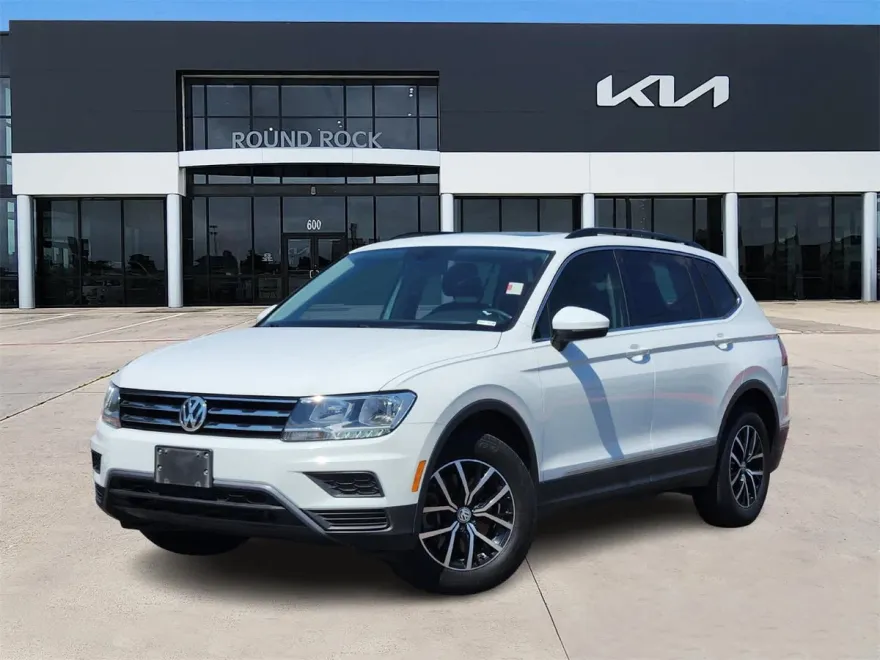 2021 Volkswagen Tiguan SE photo 1