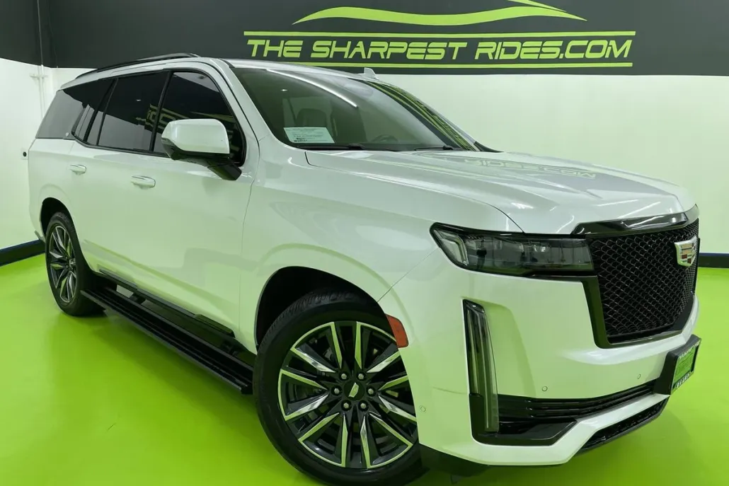 2022 Cadillac Escalade Sport photo 1