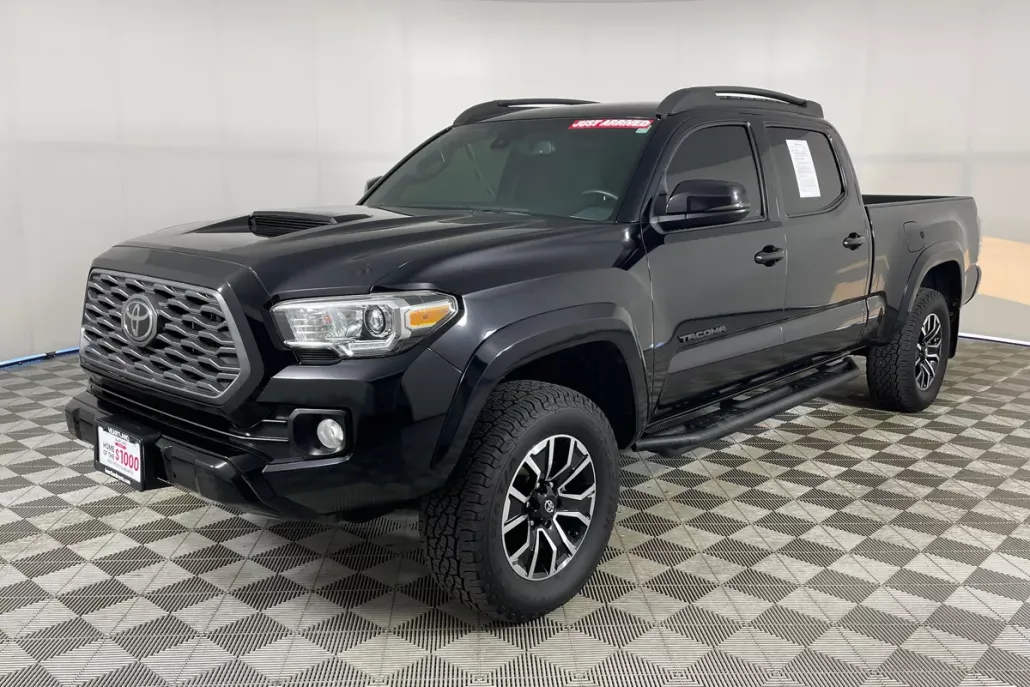 2021 Toyota Tacoma TRD Sport V6 photo 1