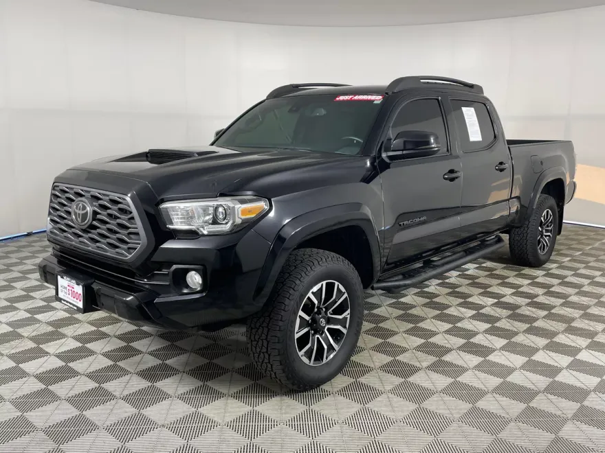 2021 Toyota Tacoma TRD Sport V6 photo 1