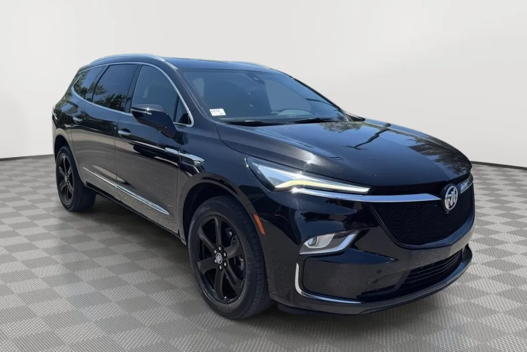 2023 Buick Enclave Essence photo 1