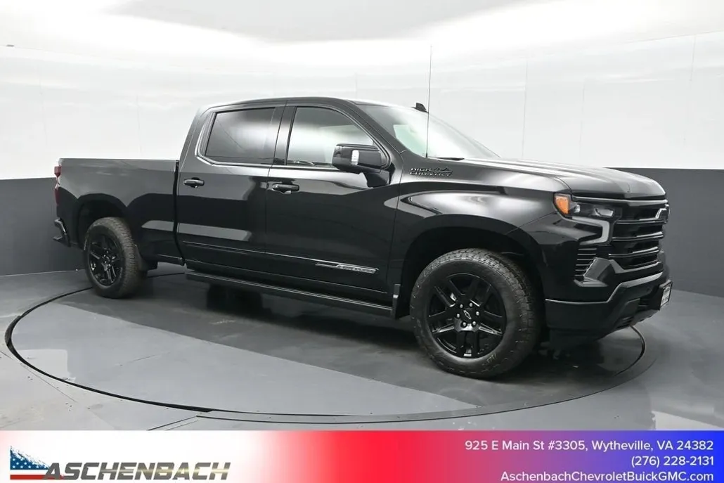 2025 Chevrolet Silverado 1500 High Country photo 1