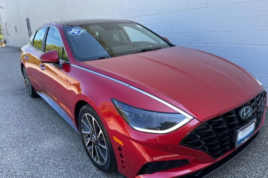 2020 Hyundai Sonata Limited photo 1