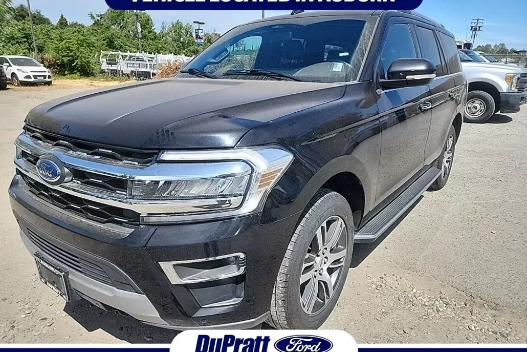 2023 Ford Expedition Limited photo 1