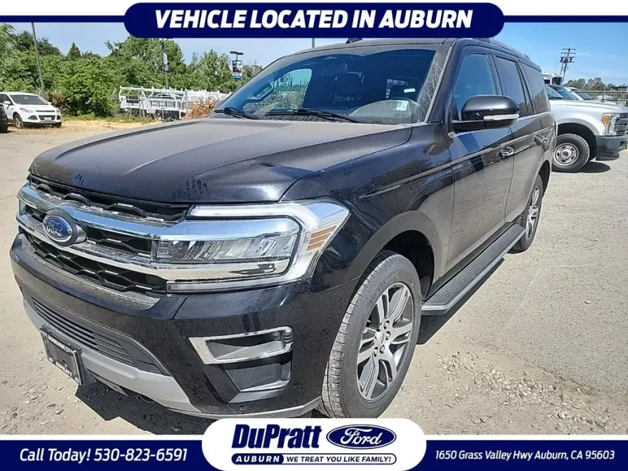 2023 Ford Expedition Limited photo 1
