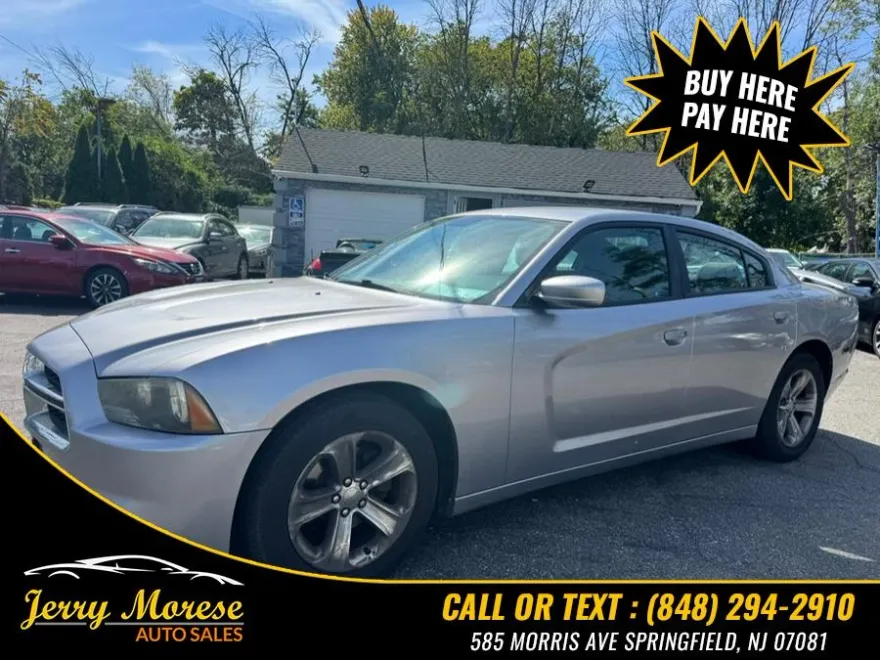 2014 Dodge Charger SE photo 1