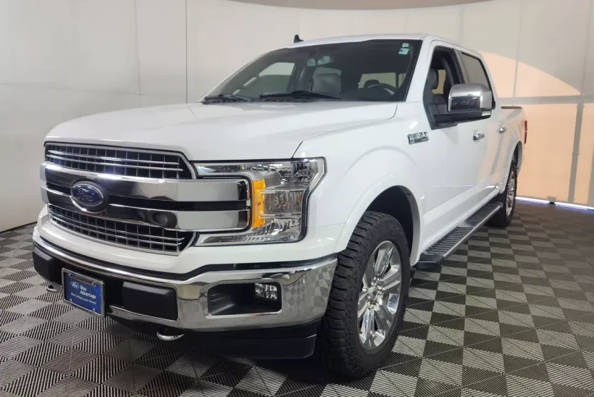 2019 Ford F-150 Lariat photo 1