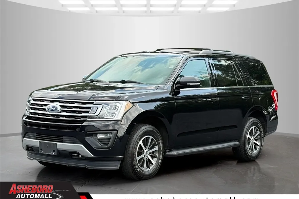 2019 Ford Expedition XLT photo 1