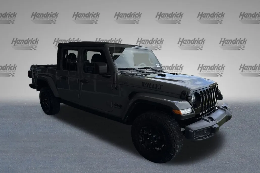 2021 Jeep Gladiator Willys photo 1