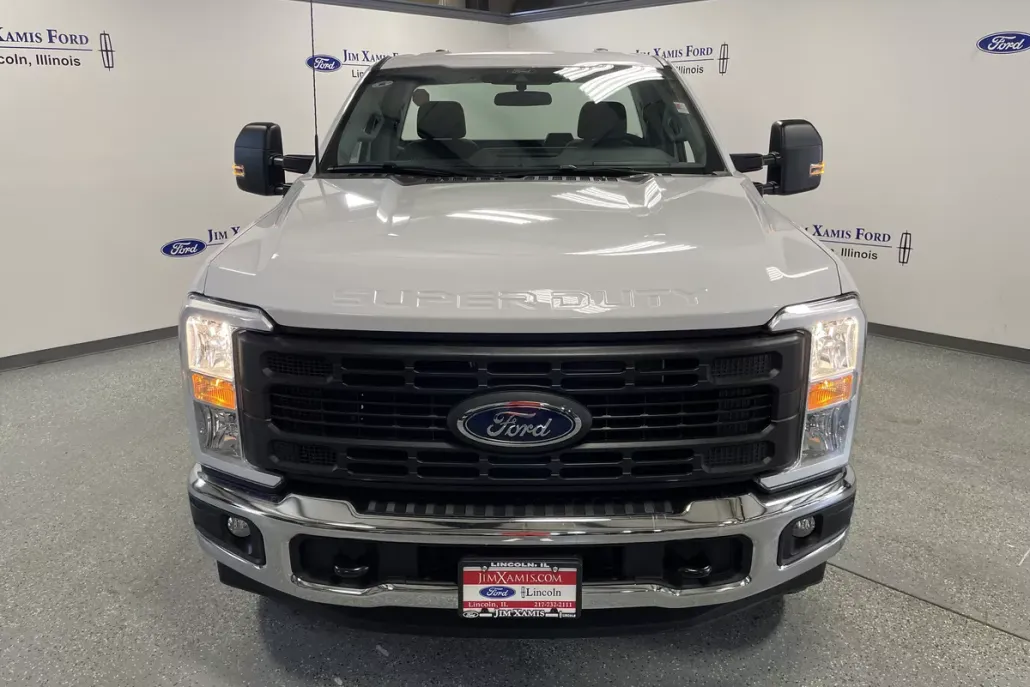 2026 Ford F-350 XL photo 1