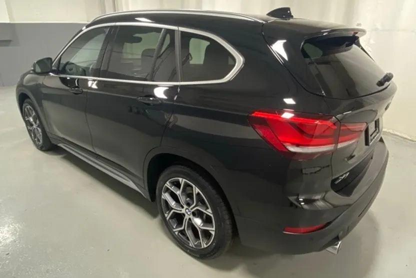 2021 Bmw X1 XDrive28i photo 1