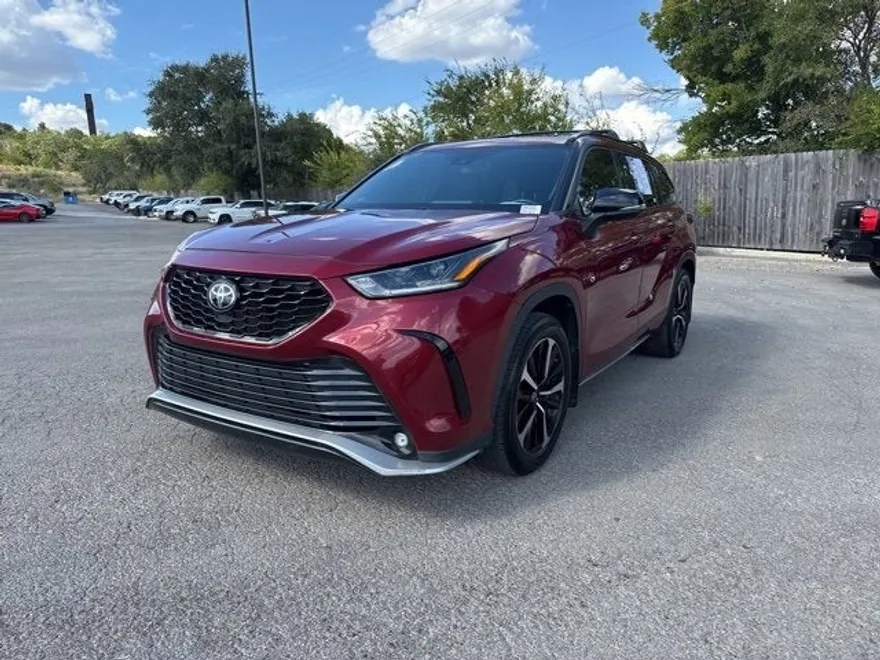 2021 Toyota Highlander XSE photo 1