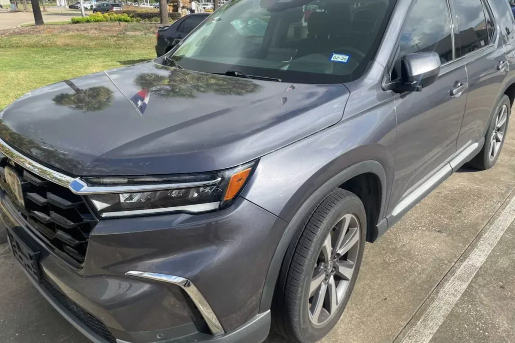 2023 Honda Pilot Elite photo 1