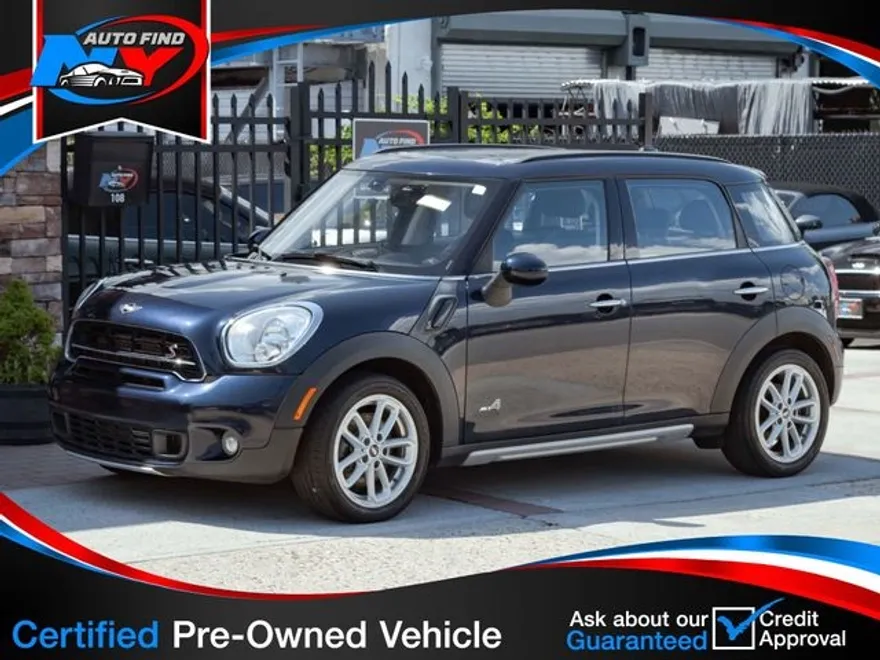 2015 Mini Countryman S ALL4 photo 1