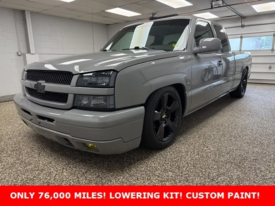 2003 Chevrolet Silverado 1500 Base photo 1