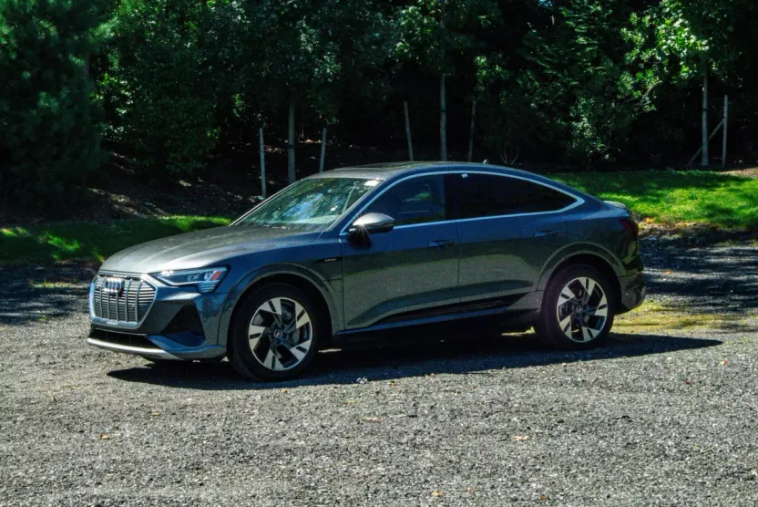 2022 Audi e-tron Sportback S line Premium Plus photo 1