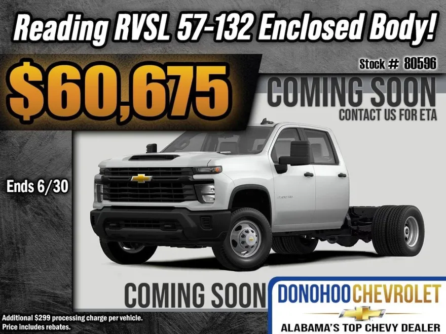 2025 Chevrolet Express Cutaway 3500 photo 1