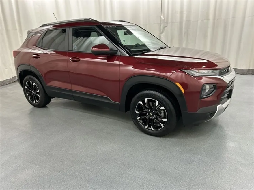 2023 Chevrolet Trailblazer LT photo 1