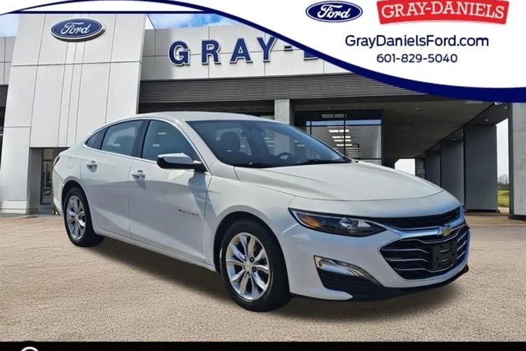 2023 Chevrolet Malibu 1LT photo 1