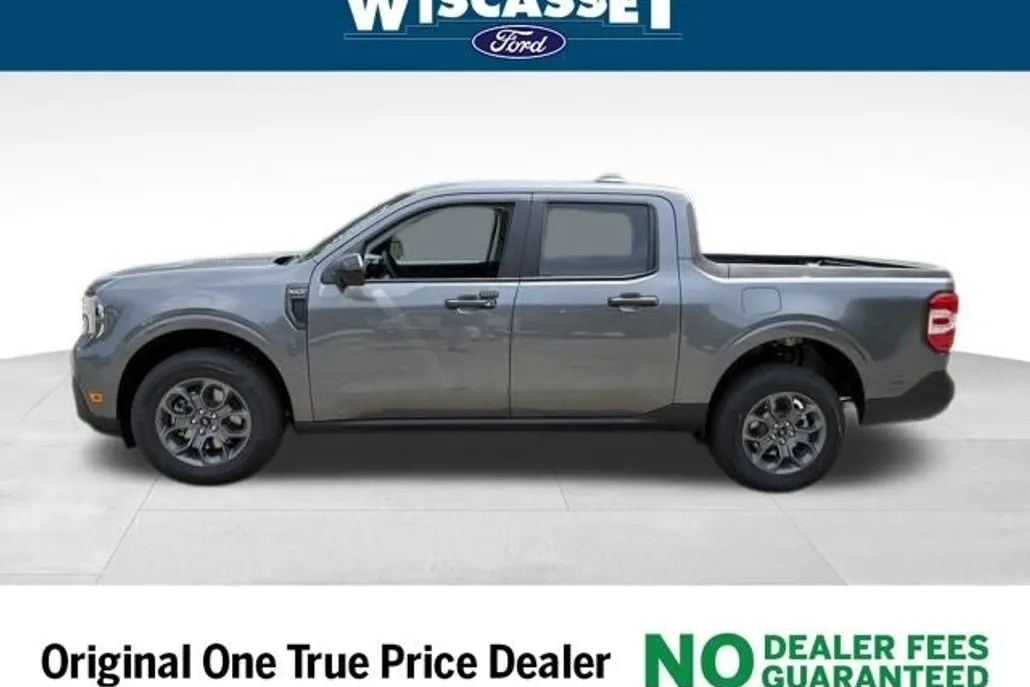 2025 Ford Maverick XLT photo 1