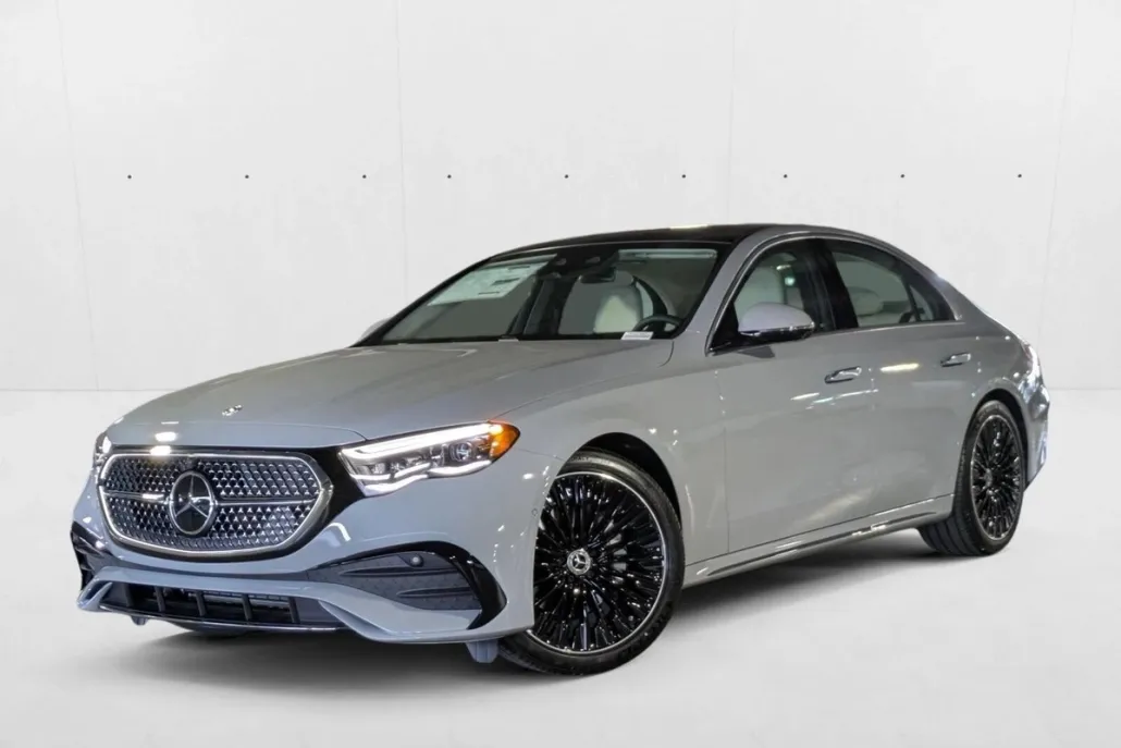 2026 Mercedes Benz E 350 Sedan photo 1