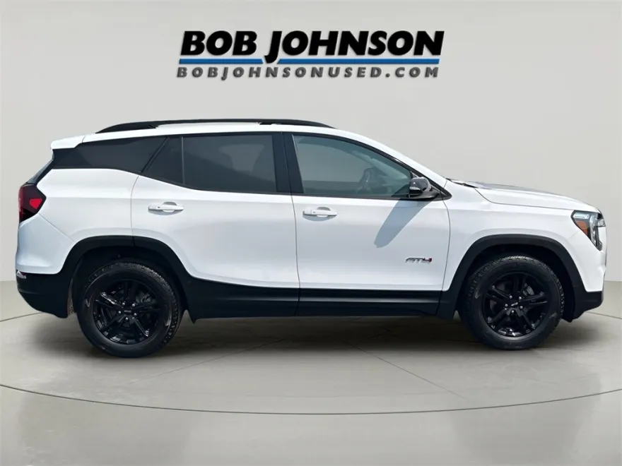2022 Gmc Terrain AT4 photo 1