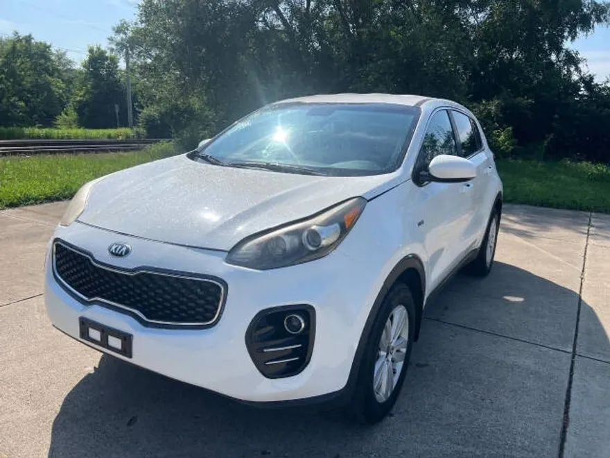 2017 Kia Sportage LX photo 1