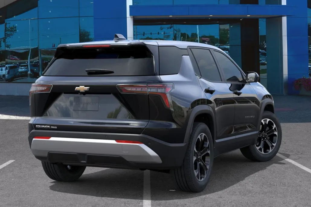 2026 Chevrolet Equinox LT photo 1