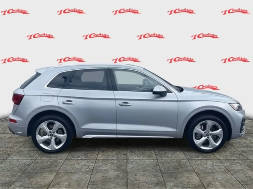 2021 Audi Q5 Premium Plus photo 1
