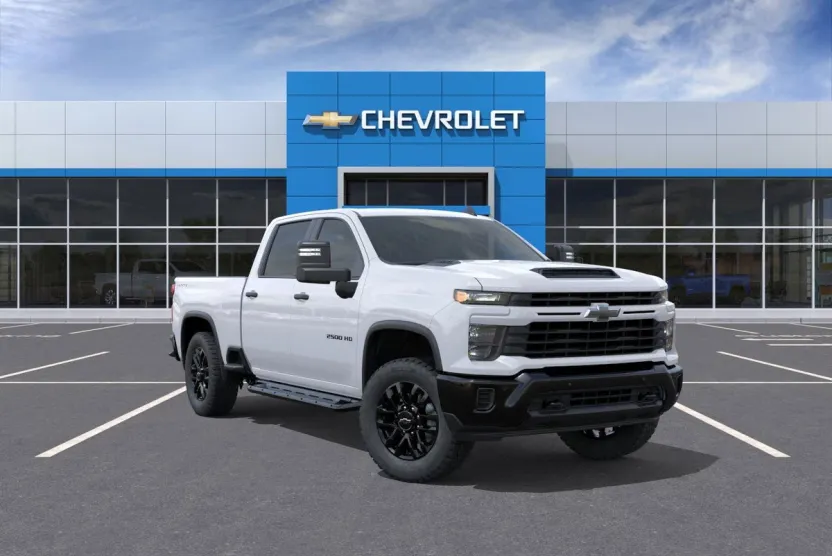2026 Chevrolet Silverado 2500HD Custom photo 1