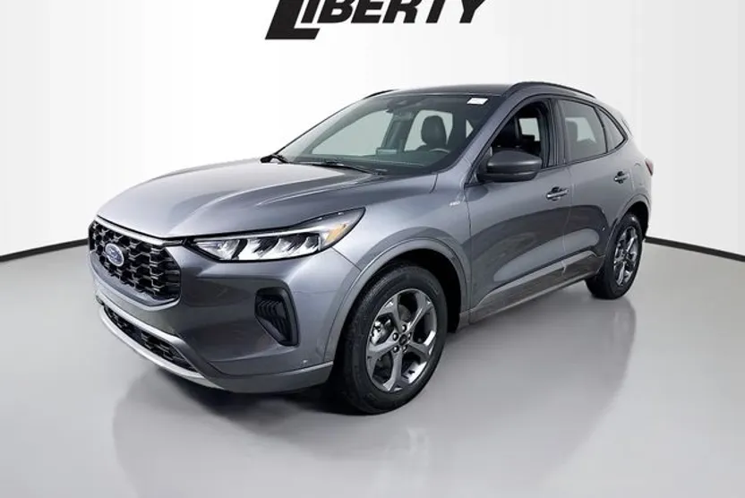 2024 Ford Escape ST-Line photo 1