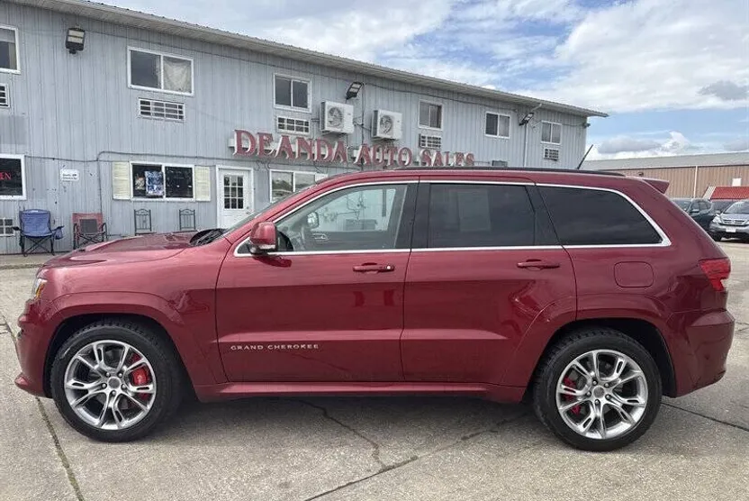 2012 Jeep Grand Cherokee SRT8 photo 1