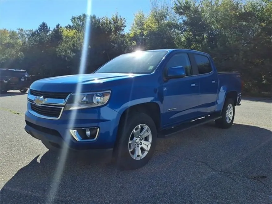 2019 Chevrolet Colorado LT photo 1
