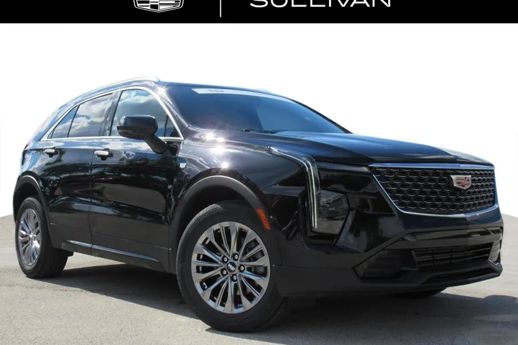 2025 Cadillac XT4 Premium Luxury photo 1