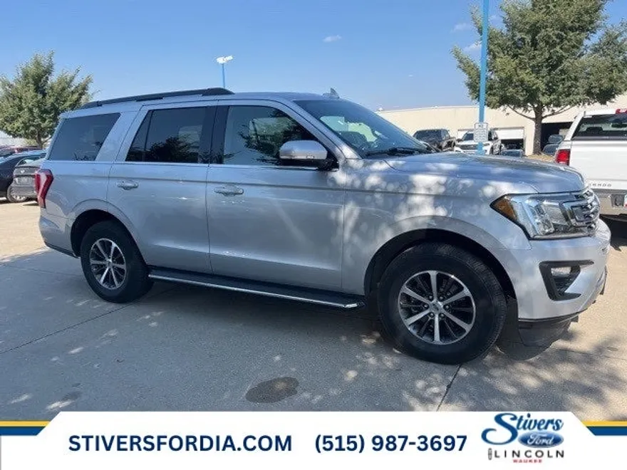 2018 Ford Expedition XLT photo 1