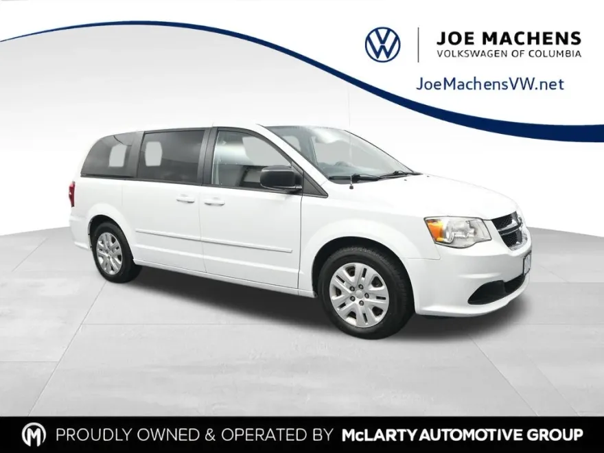 2017 Dodge Grand Caravan SE photo 1