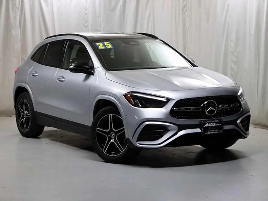 2025 Mercedes Benz GLA 250 4MATIC photo 1