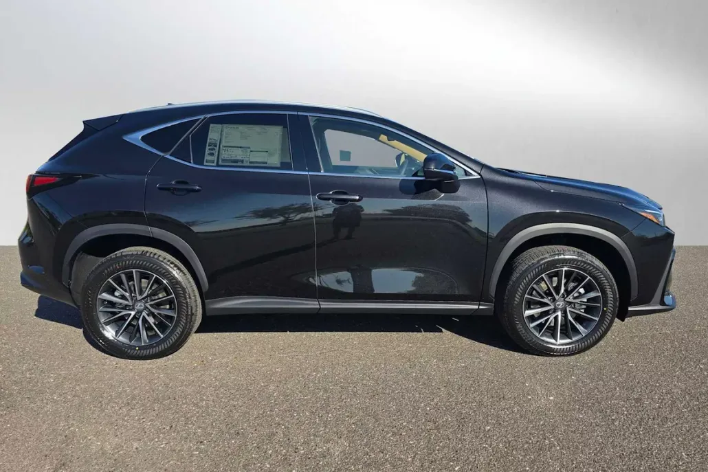 2026 Lexus NX 350 AWD photo 1