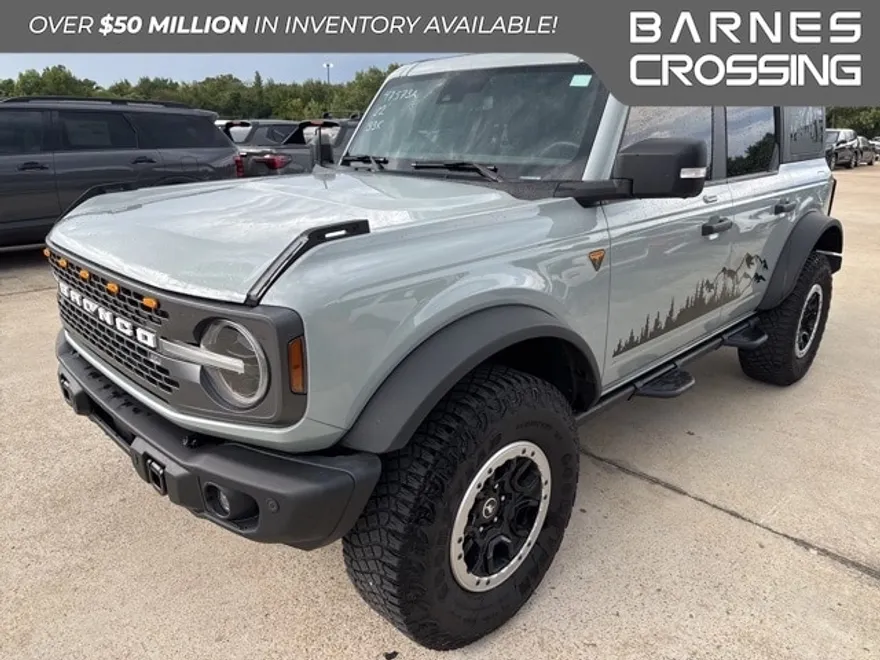 2022 Ford Bronco Badlands photo 1