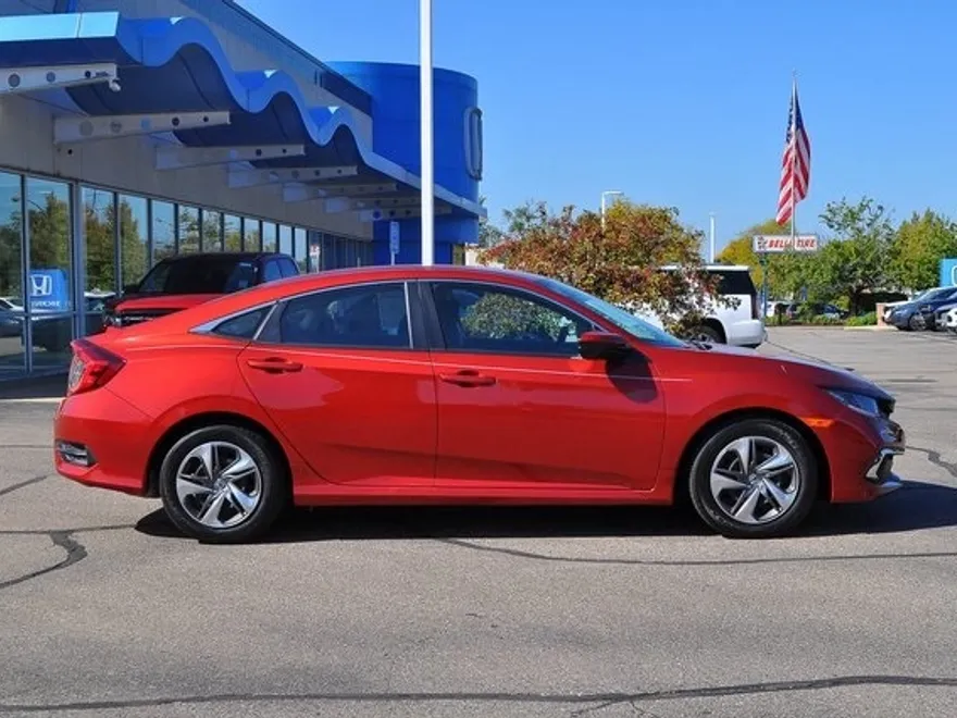 2019 Honda Civic LX photo 1