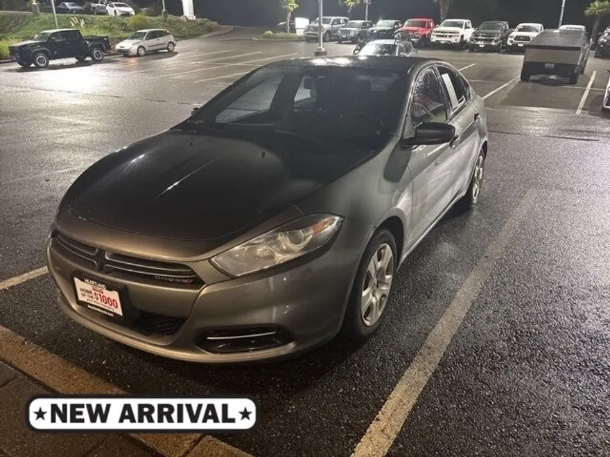 2013 Dodge Dart SE Aero photo 1