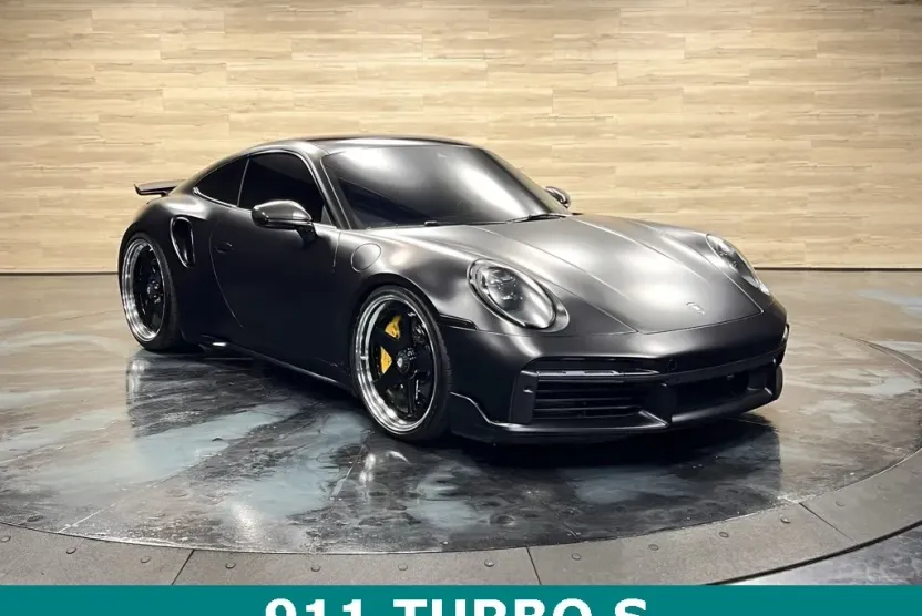 2021 Porsche 911 Turbo S photo 1