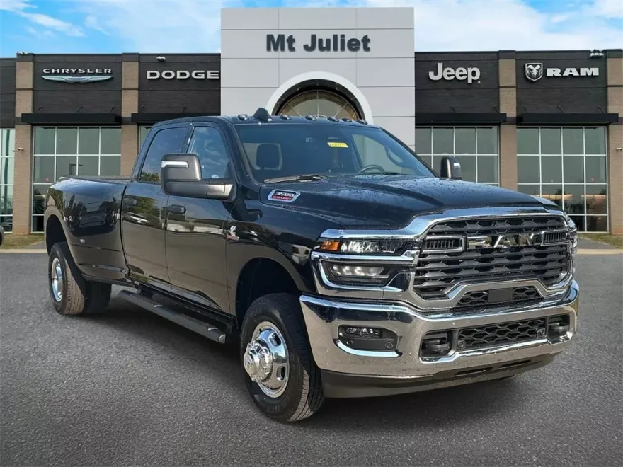 2026 Ram 3500 Tradesman photo 1