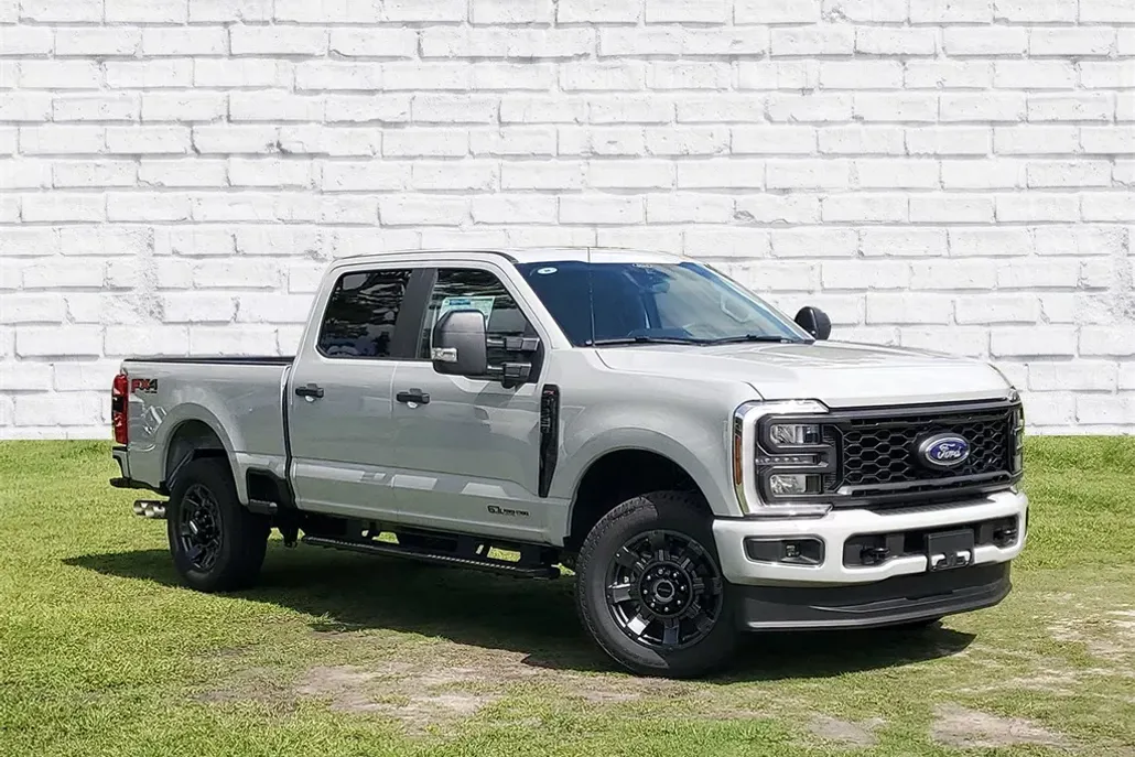 2025 Ford F-250 XL photo 1