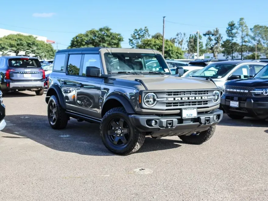 2025 Ford Bronco Big Bend photo 1