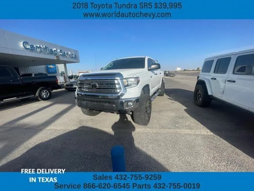 2018 Toyota Tundra SR5 photo 1